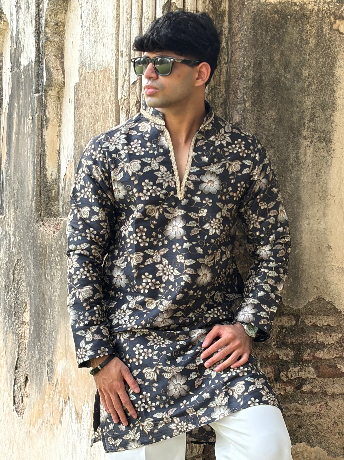 Rivaaz's Men Premium V-Neck Position Kurta