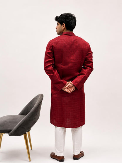 Men's Maroon Textured Ethnic Kurta with Of White Pant